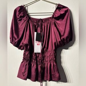 Fifth Street Burgundy Satin Peplum Top Women’s Small Puff Sleeve NWT
(550)